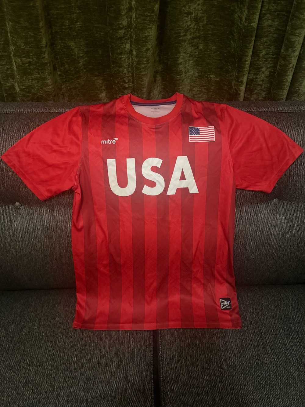 Mitre USA Soccer Jersey Red Striped Graphic Short Sleeve Men's Size Small